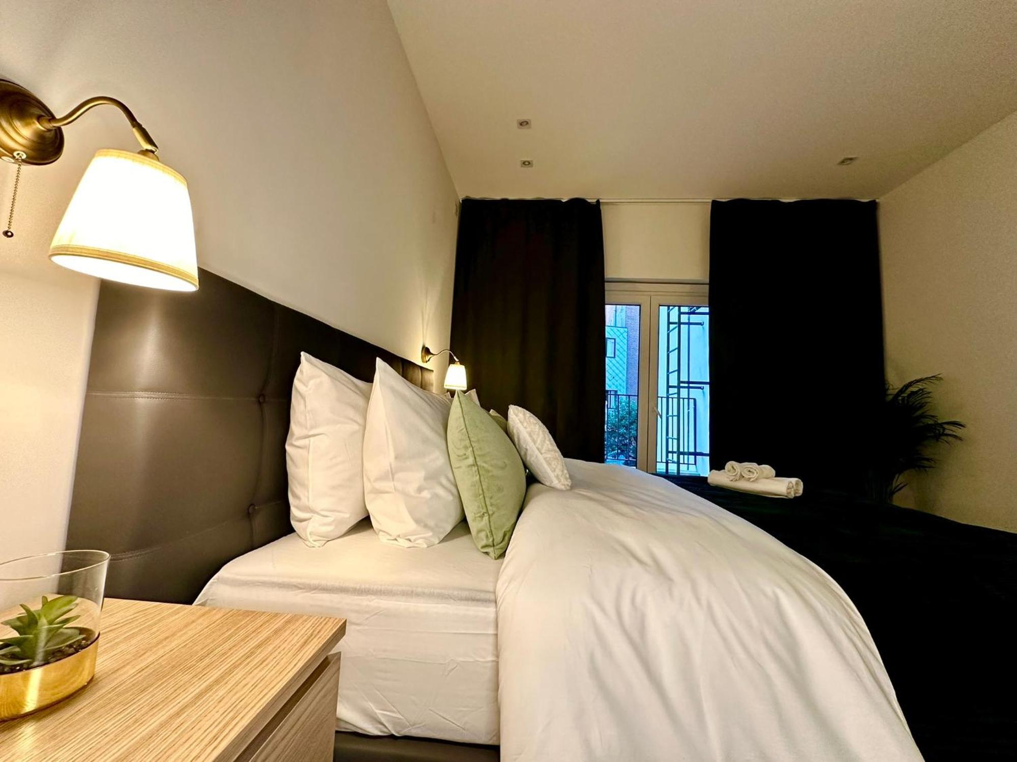 אנטוורפן Luxury Suites Park By Rikas Hotels מראה חיצוני תמונה