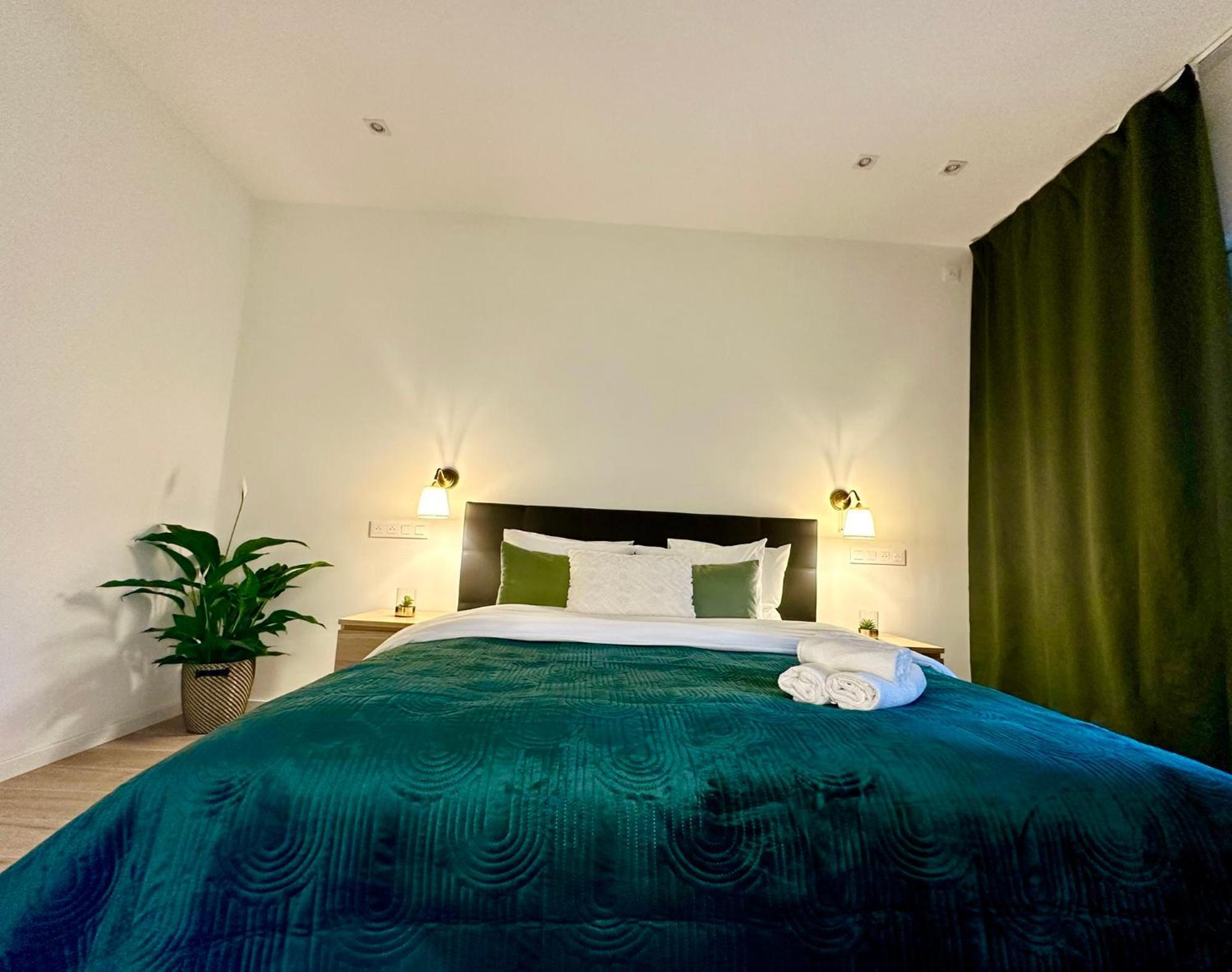אנטוורפן Luxury Suites Park By Rikas Hotels מראה חיצוני תמונה