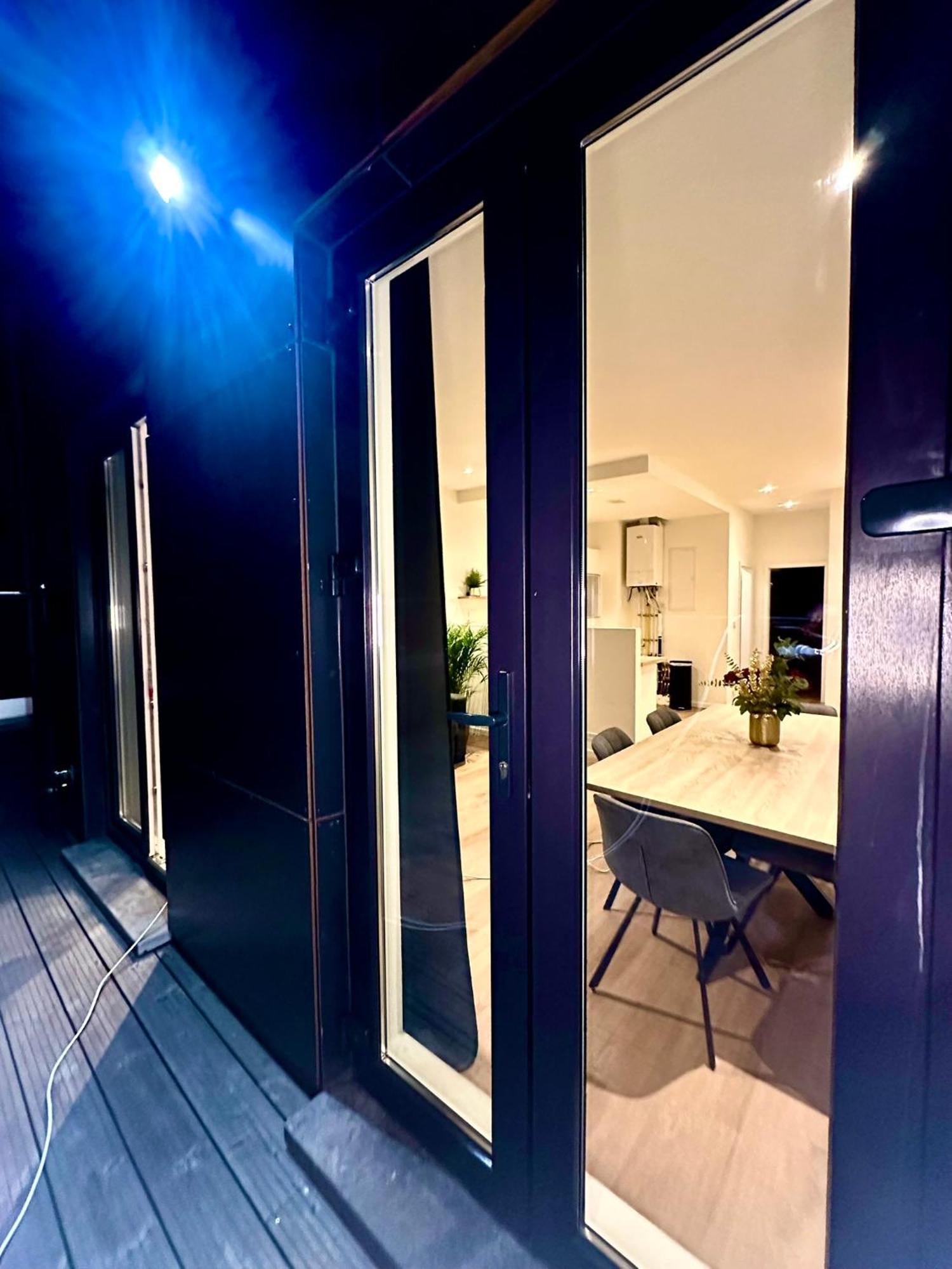אנטוורפן Luxury Suites Park By Rikas Hotels מראה חיצוני תמונה